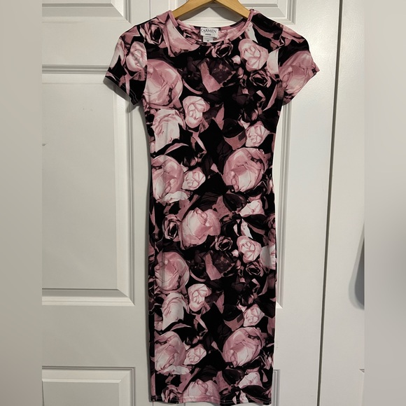 Dress bundle of 4 - Picture 15 of 16